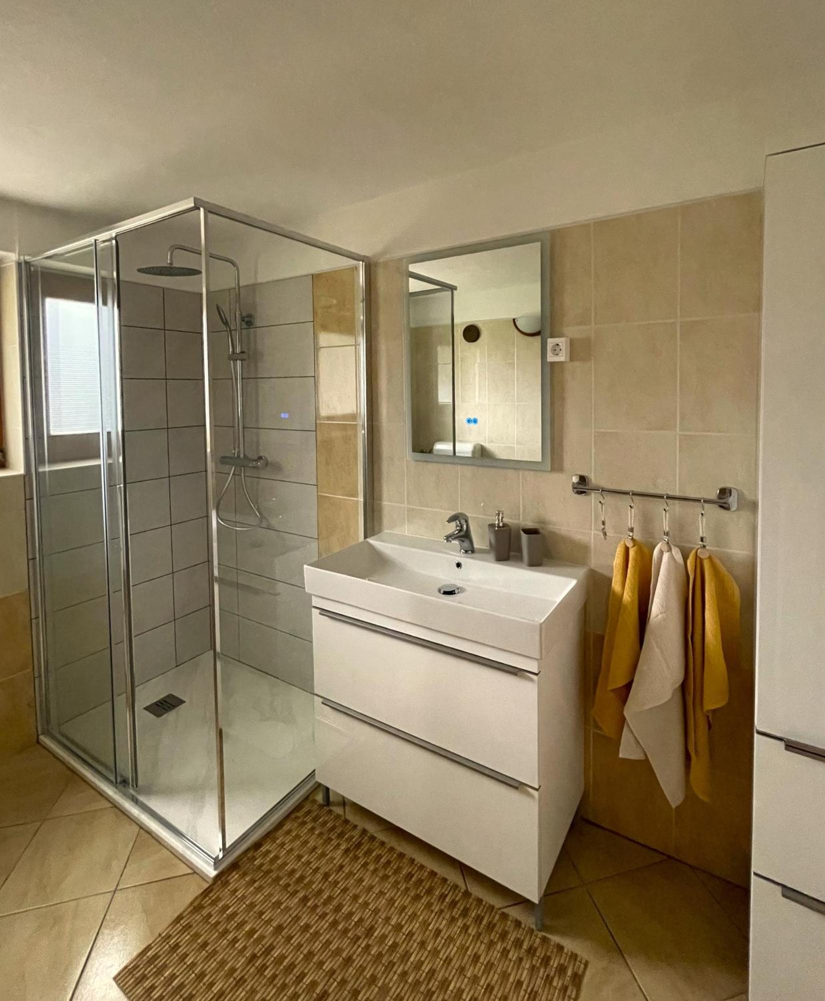 Apartma Savan تولمين المظهر الخارجي الصورة