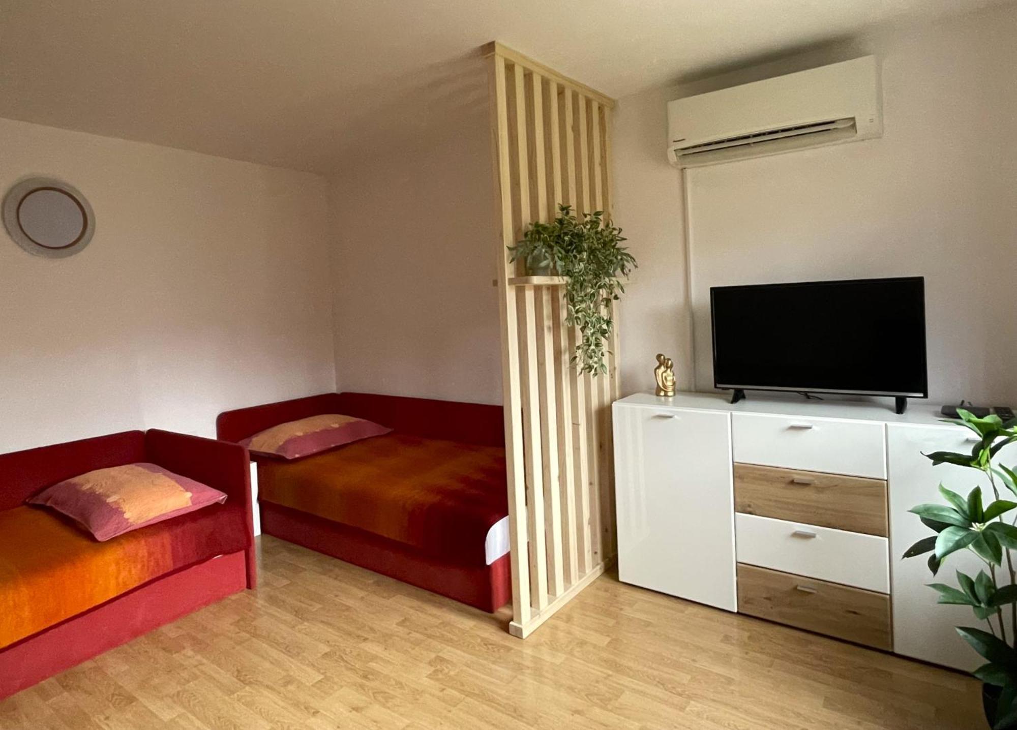 Apartma Savan تولمين المظهر الخارجي الصورة